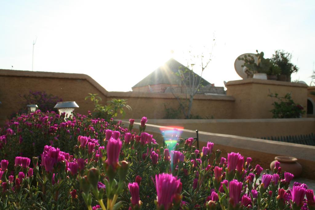 Hotel Dar Oulhoum Marrakesch Exterior foto